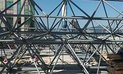 海东螺栓球网架的施工要求